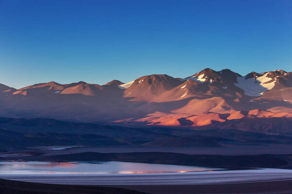 Фантастические пейзажи Северной Аргентины. Прекрасные вдохновляющие природные пейзажи.