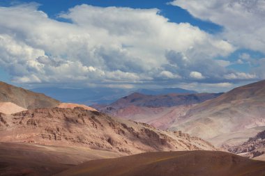 Kuzey Arjantin 'in fantastik manzaraları. Güzel, ilham verici doğal manzaralar..