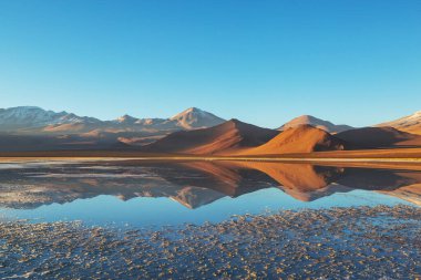 Atacama Çölü, Kuzey Şili 'deki güzel doğal manzaralar.