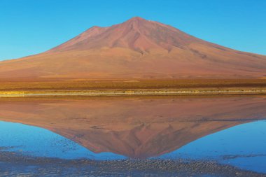 Atacama Çölü, Kuzey Şili 'deki güzel doğal manzaralar.