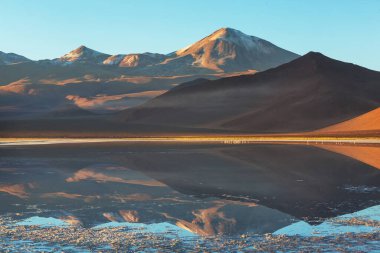 Atacama Çölü, Kuzey Şili 'deki güzel doğal manzaralar.