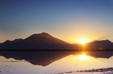 Atacama Çölü, Kuzey Şili 'deki güzel doğal manzaralar.