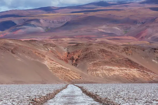 Kuzey Arjantin 'in fantastik manzaraları. Güzel, ilham verici doğal manzaralar..