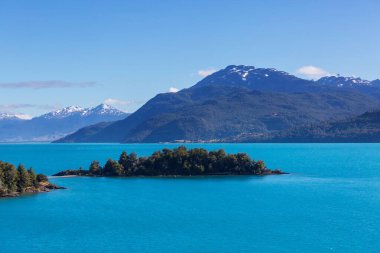 General Carrera Gölü, Carretera Austral, Patagonya - Şili. Güney Amerika 'nın güzel doğal manzaraları