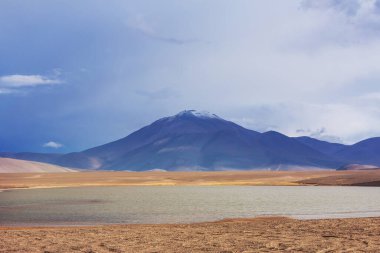 Atacama Çölü, Kuzey Şili 'deki güzel doğal manzaralar.