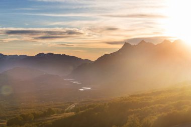 Carretera Austral, Patagonya, Güney Şili boyunca güzel dağ manzaraları