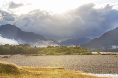Carretera Austral, Patagonya, Güney Şili boyunca güzel dağ manzaraları