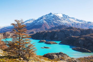 Arjantin, Güney Amerika 'daki Perito Moreno Ulusal Parkı' nda fantastik dağ manzaraları.