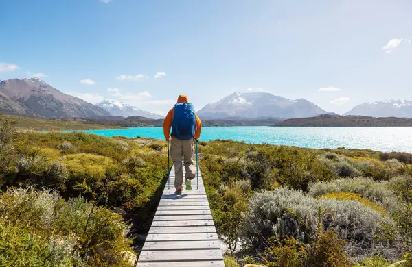 Patagonya dağlarında yürüyüş, Arjantin