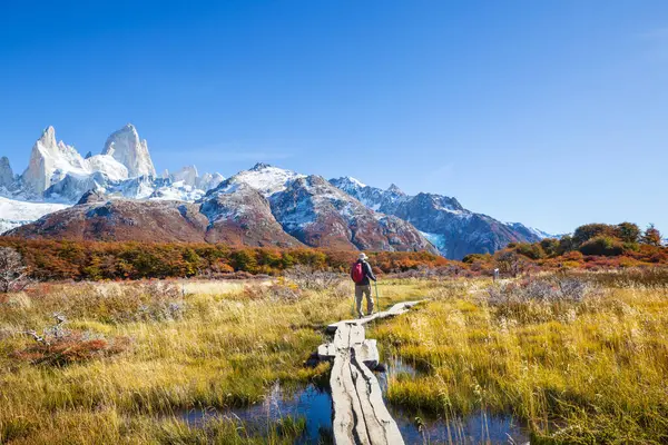 Patagonya dağlarında yürüyüş, Arjantin