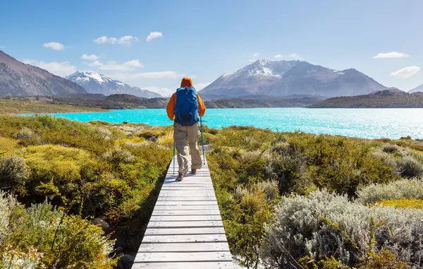 Patagonya dağlarında yürüyüş, Arjantin