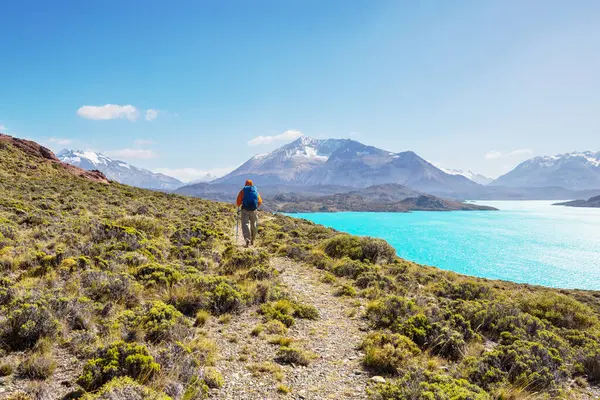 Patagonya dağlarında yürüyüş, Arjantin