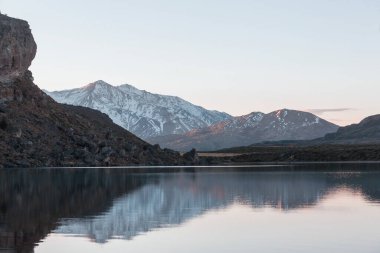 Arjantin, Güney Amerika 'daki Perito Moreno Ulusal Parkı' nda fantastik dağ manzaraları.