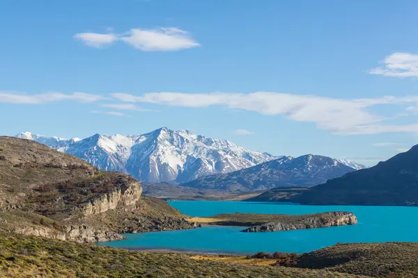 Arjantin, Güney Amerika 'daki Perito Moreno Ulusal Parkı' nda fantastik dağ manzaraları.