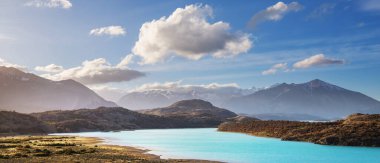 Arjantin, Güney Amerika 'daki Perito Moreno Ulusal Parkı' nda fantastik dağ manzaraları.