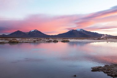 Atacama Çölü, Kuzey Şili 'deki güzel doğal manzaralar.