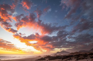 Şili 'de Pasifik Okyanusu kıyıları