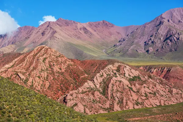 Kuzey Arjantin 'in fantastik manzaraları. Güzel, ilham verici doğal manzaralar..