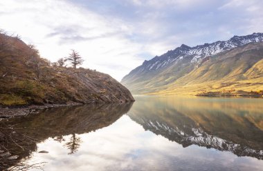 Arjantin, Güney Amerika 'daki Perito Moreno Ulusal Parkı' nda fantastik dağ manzaraları.