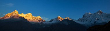Cordillera Blanca, Peru, Güney Amerika 'daki güzel dağ manzaraları