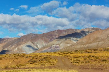 Valle Hermosa 'daki inanılmaz dağ manzaraları, Arjantin, Güney Amerika