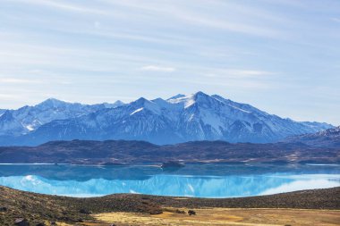 Arjantin, Güney Amerika 'daki Perito Moreno Ulusal Parkı' nda fantastik dağ manzaraları.