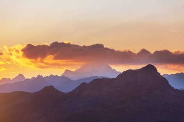 Cordillera Blanca, Peru, Güney Amerika 'daki güzel dağ manzaraları