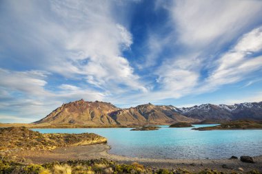Arjantin, Güney Amerika 'daki Perito Moreno Ulusal Parkı' nda fantastik dağ manzaraları.