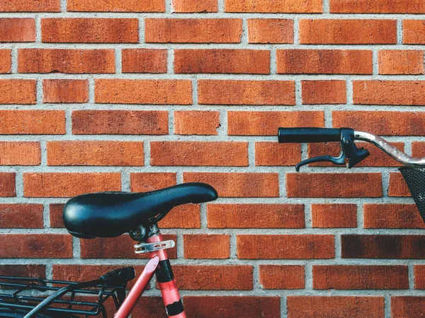 Bicycle Seat Leaning Brick Wall Halmstad Sweden — Foto de Stock