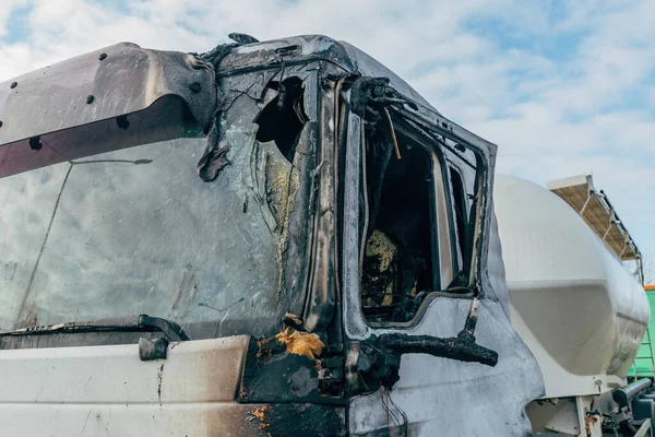 Semi Truck Engulfed Fire Flames Traffic Accident Burned Damaged Selective — Stok fotoğraf