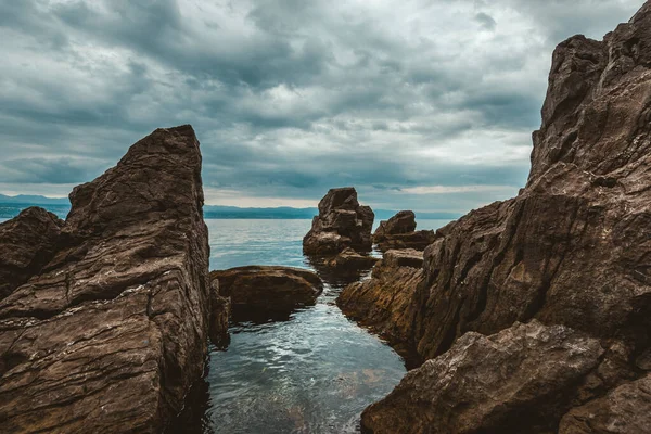 Kvarner Gulf Adriatic Sea Rocky Coastline Large Rocks Shoreline Old — Stockfoto