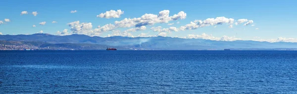 Kvarner湾和亚得里亚海景观 与Rijeka镇相距甚远 — 图库照片