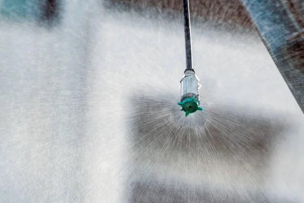 Closeup Agricultural Sprinkler Head Spraying Water Drops Field Selective Focus — Stock Photo, Image