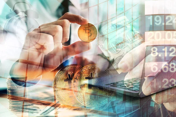Cryptogeld Financiën Handel Concept Zakenman Met Bitcoin Dollar Bankbiljetten Digitale — Stockfoto
