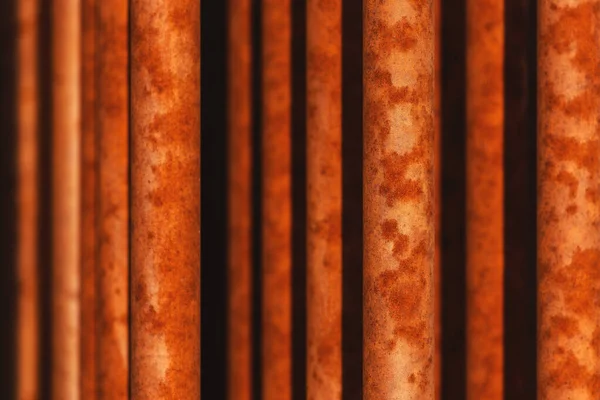 Rusty Corroído Tubos Metal Como Padrão Fundo Industrial Foco Seletivo — Fotografia de Stock
