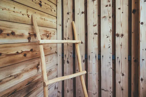 Ręcznie Robiony Drewniany Wieszak Suszenia Tkanin Selektywne Ustawianie Ostrości — Zdjęcie stockowe