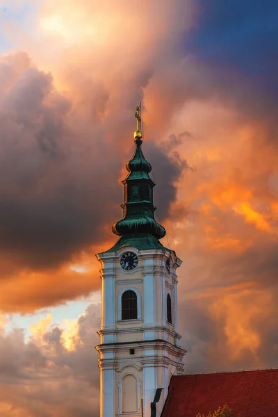 Torre Igreja Dormição Novi Sad Sérvia Belo Edifício Religioso Ortodoxo — Fotografia de Stock
