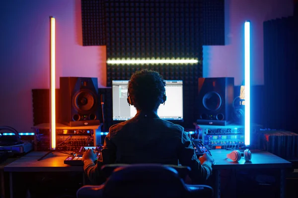 View Back Music Producer Working Recording Studio — Stock Photo, Image