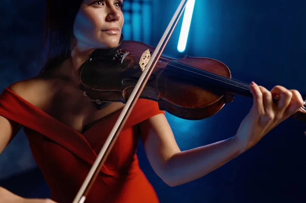 Closeup Portrait Gorgeous Elegant Woman Playing Violin Focus Classical Musical — Stock Photo, Image