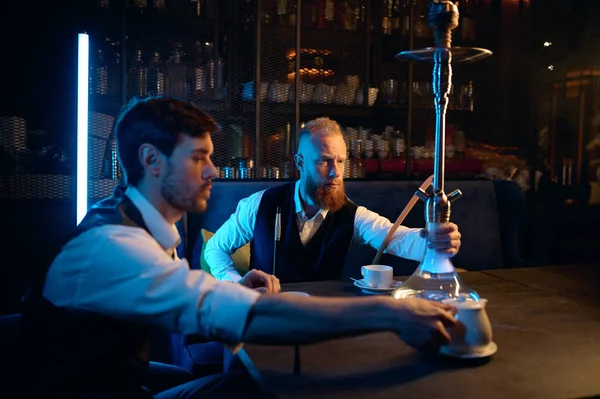 Good Friends Meeting Hookah Lounge Two Guys Smoking Shisha Drinking — Fotografia de Stock