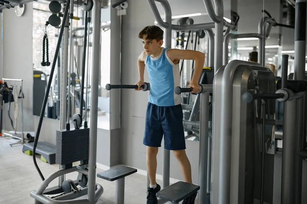Muscular Teenager Boy Doing Reverse Pull Sports Bar Training Gym — Stock Photo, Image