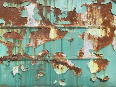 Arkaplan deseni paslı çelikten, kabuğu soyulmuş.