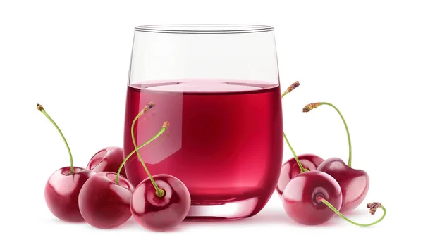 樱桃汁在玻璃杯中 樱桃果实丛生 白色背景隔离 — 图库照片