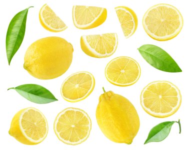 Beyaz arkaplanda izole edilmiş limon parçaları koleksiyonu