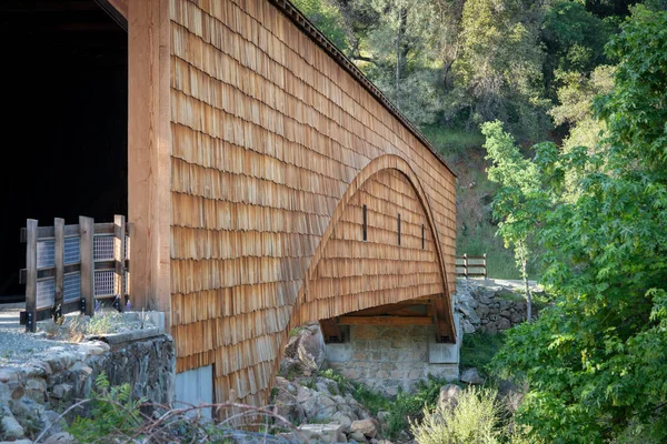 Vista Exterior Del Puente Cubierto Más Largo California Que Cruza — Foto de Stock