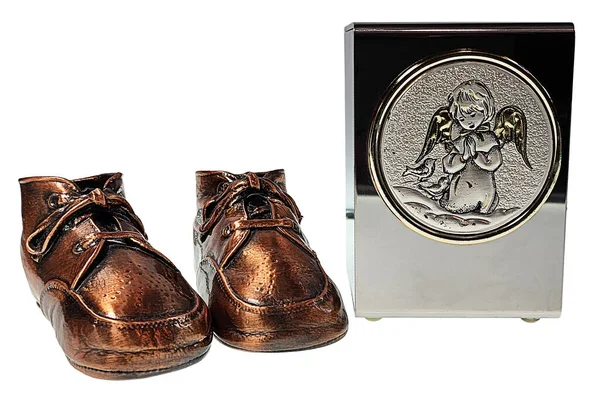 Bronzové Dětské Boty Památku Dětství Dětskou Urnu — Stock fotografie