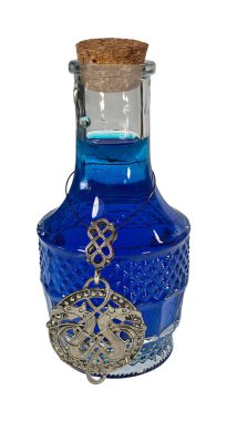 İçinde ejderha sembolleri olan renkli sihirli bir iksir.