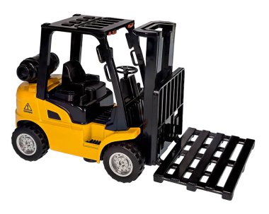 Büyük nesneleri taşımak için sarı bir forklift sağ çeyrek görünüm