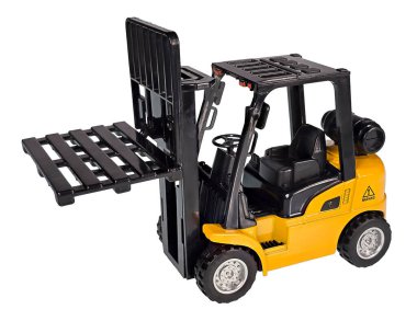 Yukarı ve sola bakan büyük nesneleri hareket ettirmek için sarı bir forklift