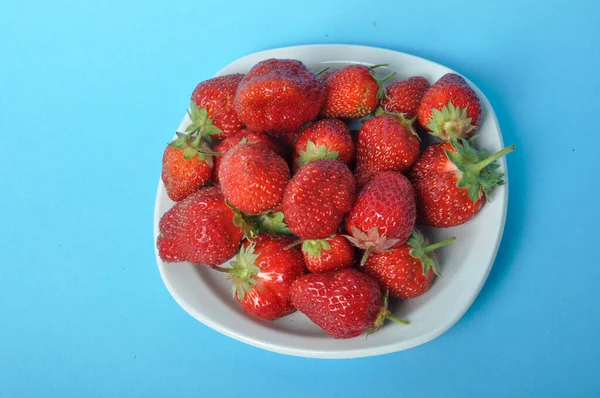 Strawberries Plate Blue Background — 图库照片